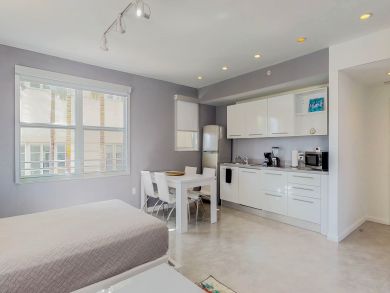 Miami Beach Condo 913815
