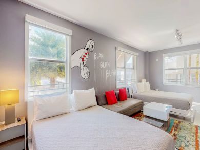 Miami Beach Condo 913815