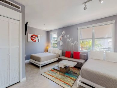 Miami Beach Condo 913815