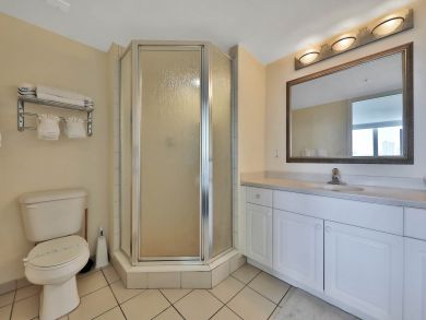 Daytona Beach Condo 913823