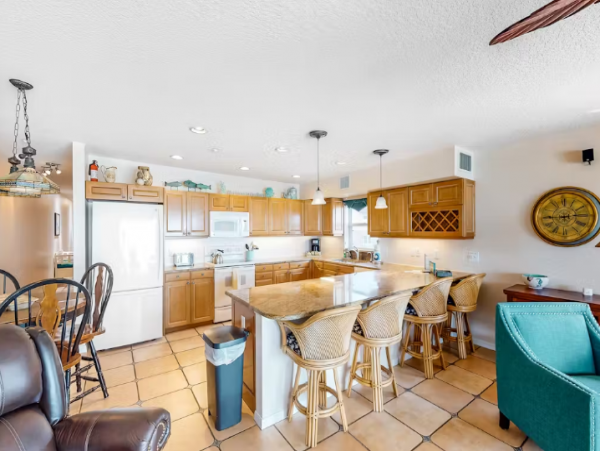 Indian Rock Beach Condo with 2 Bedroom and Stunning Views