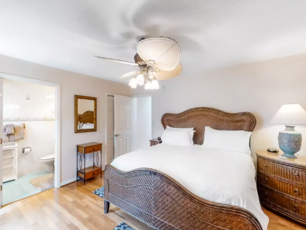 Indian Rock Beach Condo with 2 Bedroom and Stunning Views