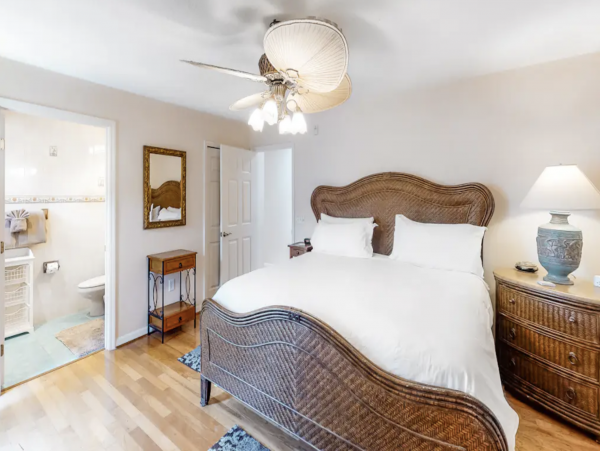 Indian Rock Beach Condo with 2 Bedroom and Stunning Views