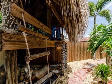 Cocoa Beach Home 913859