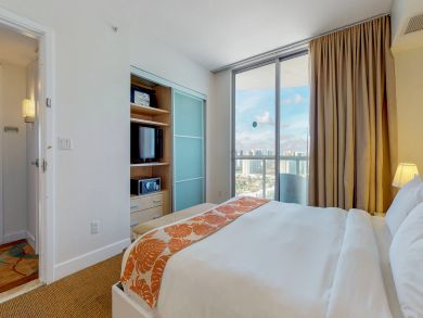Miami Beach Condo 913864