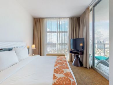 Miami Beach Condo 913864