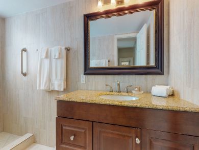 Pompano Beach Condo 913873