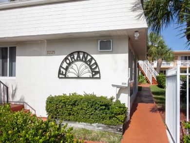 Pompano Beach Condo 913873