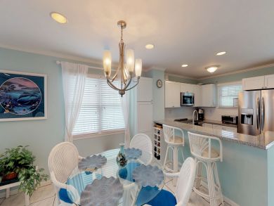 The Florida Keys Condo 913877