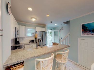 The Florida Keys Condo 913877