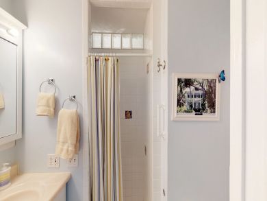 The Florida Keys Condo 913877