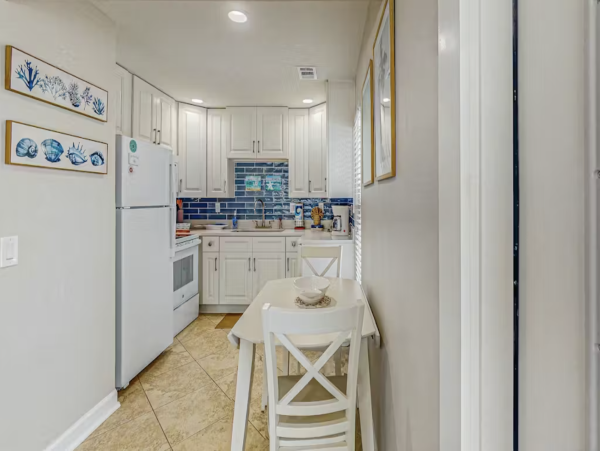 Discover Your Perfect Holmes Beach Condo with Heated Pool