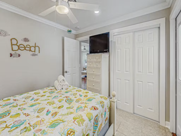Discover Your Perfect Holmes Beach Condo with Heated Pool