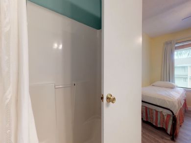 Panama City Beach Condo 913883 Panama City Beach Condo 913883