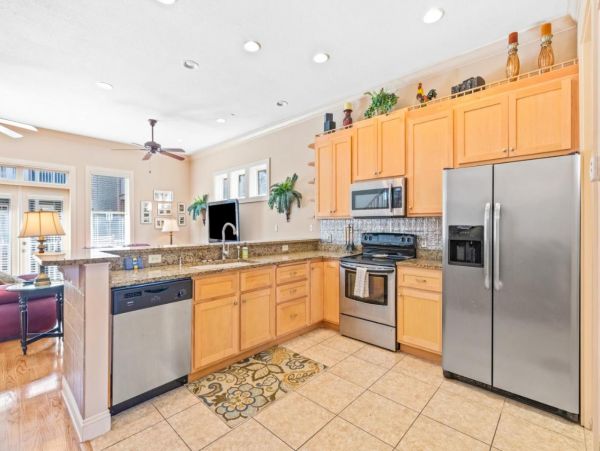Panama City Beach 3 Bedroom Home Sleeps 12