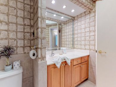 Beaches Of South Walton Condo 913885