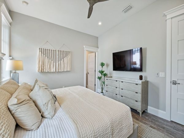 Luxury 8 Bedroom Anna Maria Private Beach Path Vacation Home