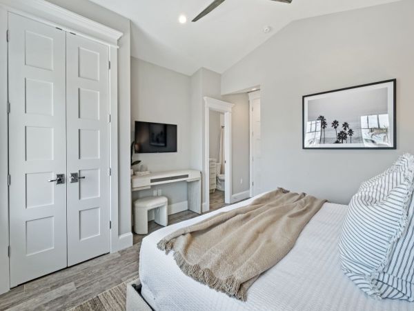 Luxury 8 Bedroom Anna Maria Private Beach Path Vacation Home