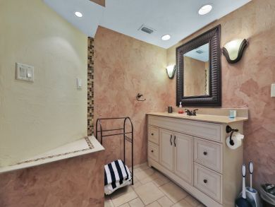 Daytona Beach Condo 913905
