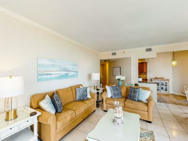 Gorgeous Coastal Vacation Condo in Miramar Beach Sleeps 6