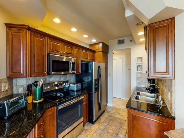 Gorgeous Coastal Vacation Condo in Miramar Beach Sleeps 6