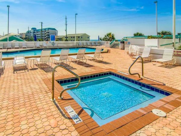 Gorgeous Coastal Vacation Condo in Miramar Beach Sleeps 6