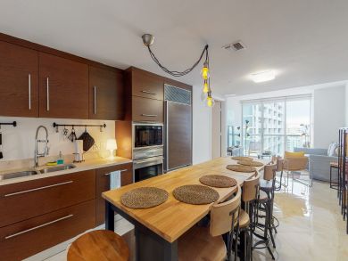 Miami Beach Condo 913918 Miami Beach Condo 913918