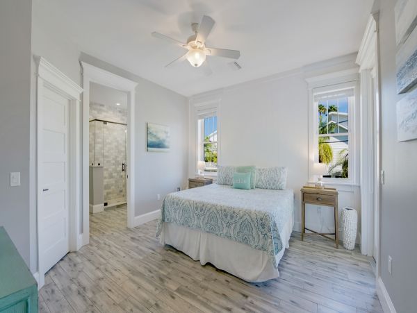 Anna Maria Island Vacation Home Sleeps Sixteen Guests