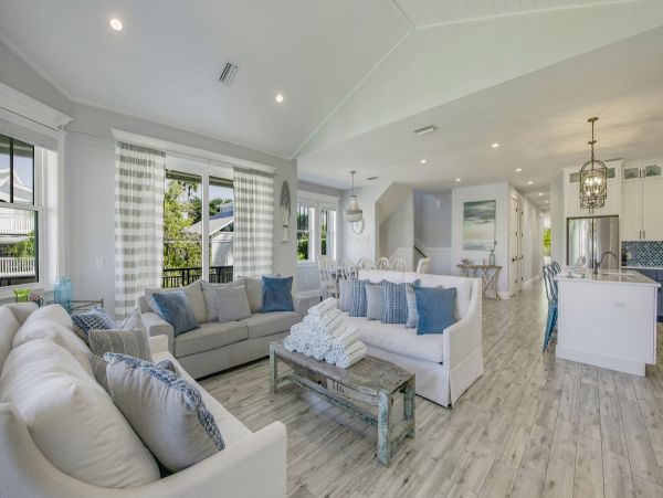 Anna Maria Island Vacation Home Sleeps Sixteen Guests