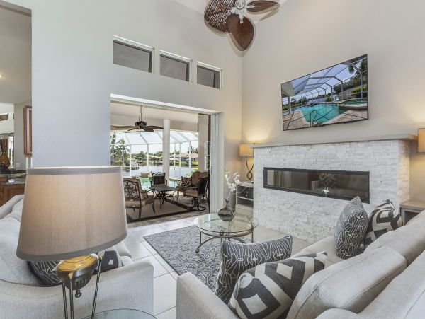 Cape Coral Vacation Home With Private Pool Sleeps 12 Guests