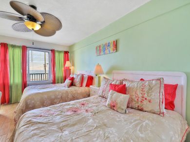Daytona Beach Condo 913944