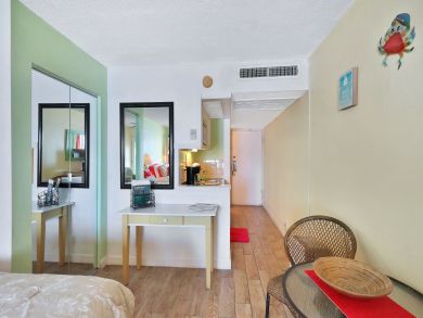 Daytona Beach Condo 913944