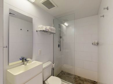 Miami Beach Condo 913945 Miami Beach Condo 913945
