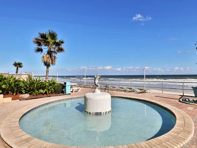 Daytona Beach Condo 913953