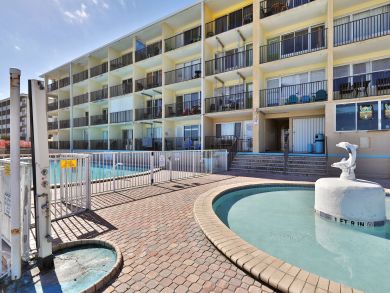 Daytona Beach Condo 913953