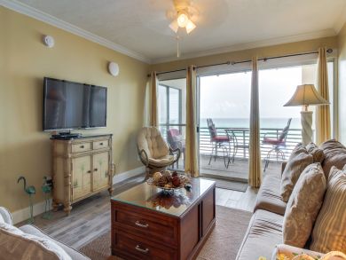 Panama City Vacation Condo Sleeps Six.