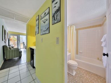 Daytona Beach Condo 913976