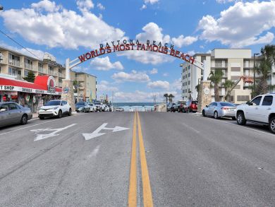Daytona Beach Condo 913976
