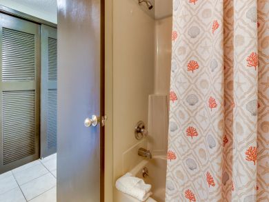 Beaches Of South Walton Condo 913980