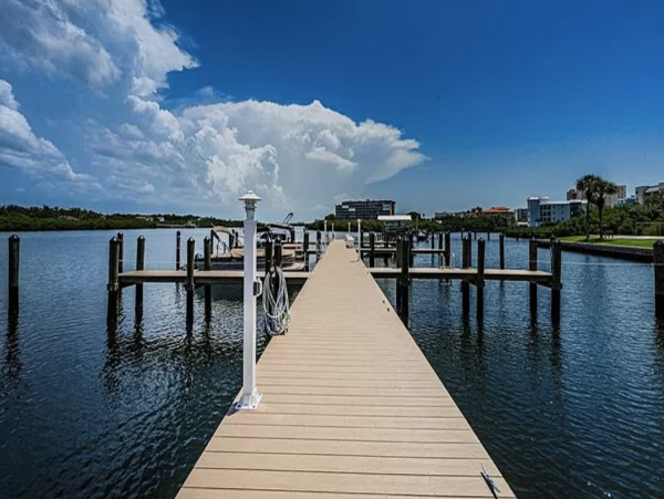 Lovely Open Lanai Fabulous Indian Shores Condo