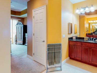 Clearwater Condo 913987