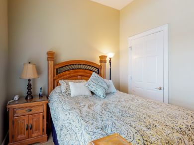 Clearwater Condo 913987