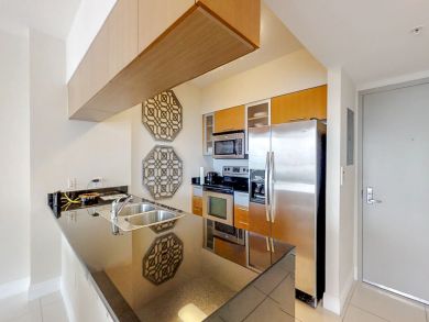Miami Beach Condo 913990 Miami Beach Condo 913990