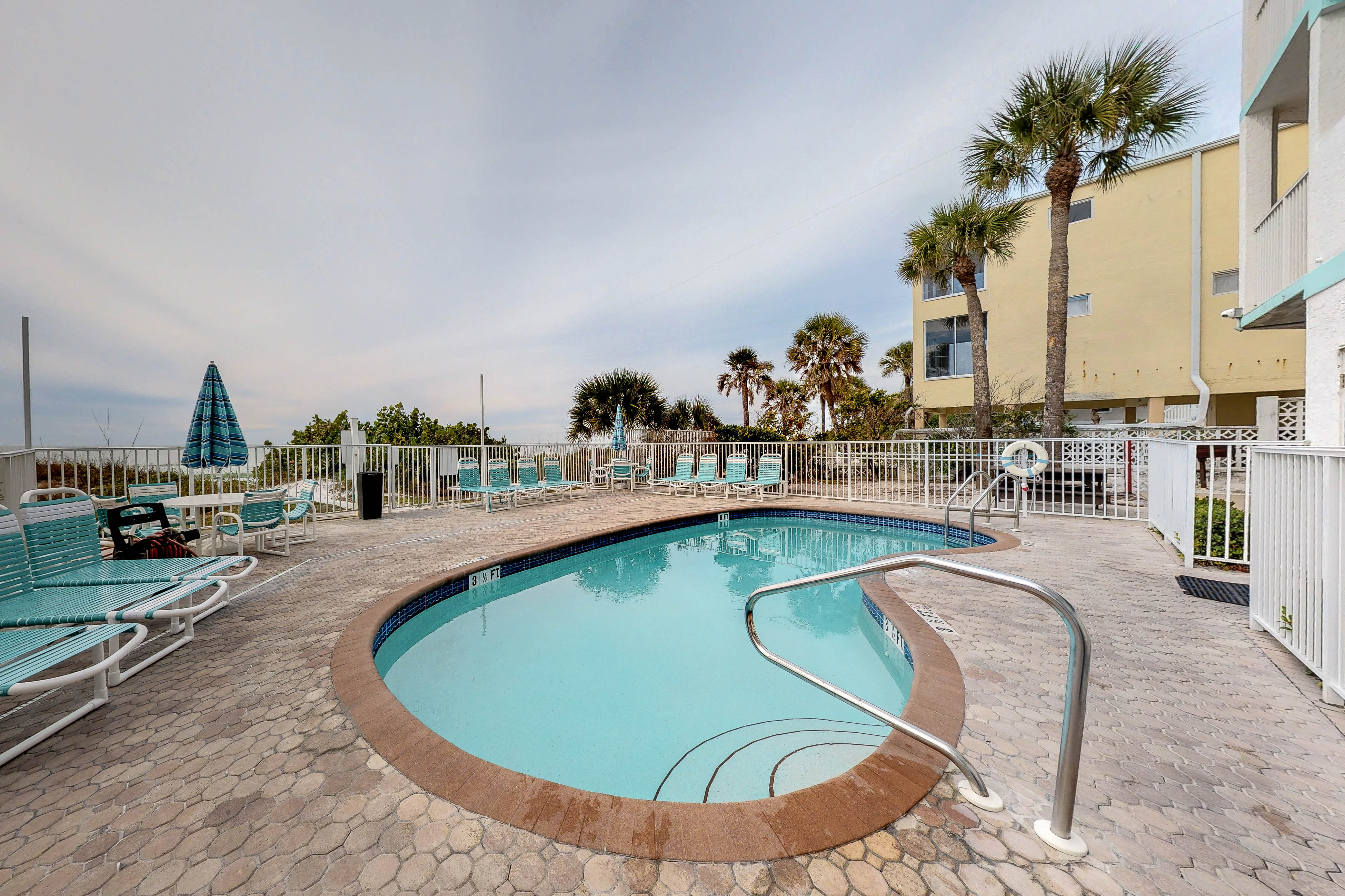 Indian Rocks Indian Shores Condo 914003