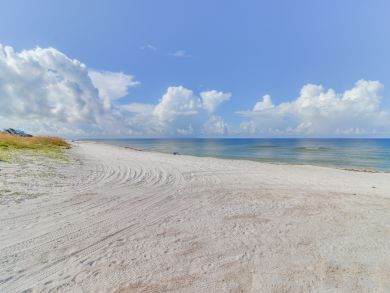 Mexico Beach Condo 914009