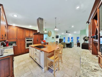 St. Augustine Home 914020