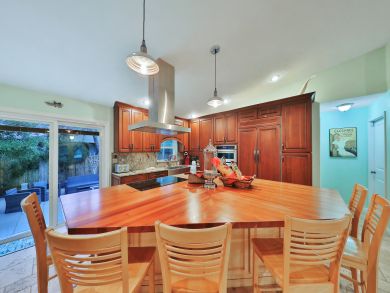 St. Augustine Home 914020