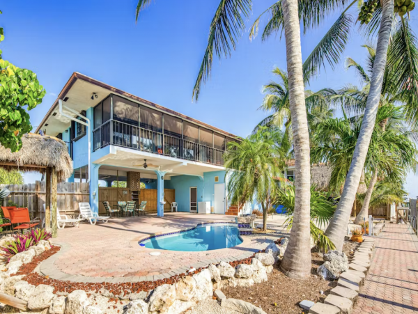 Florida Keys Lovely 3 Bedroom Vacation Home With Pool & Dock