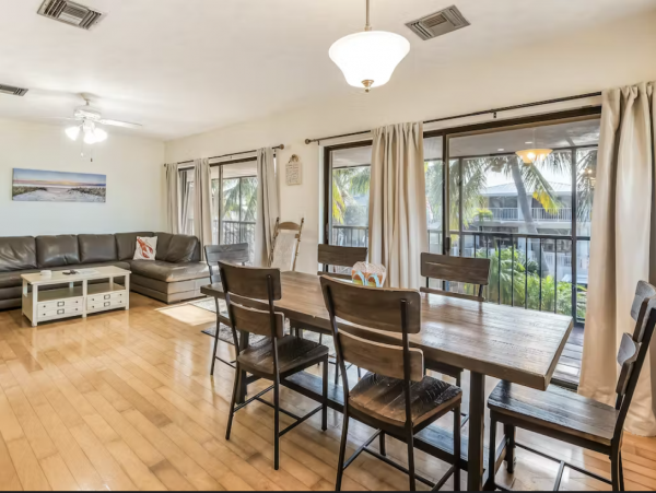 Florida Keys Lovely 3 Bedroom Vacation Home With Pool & Dock