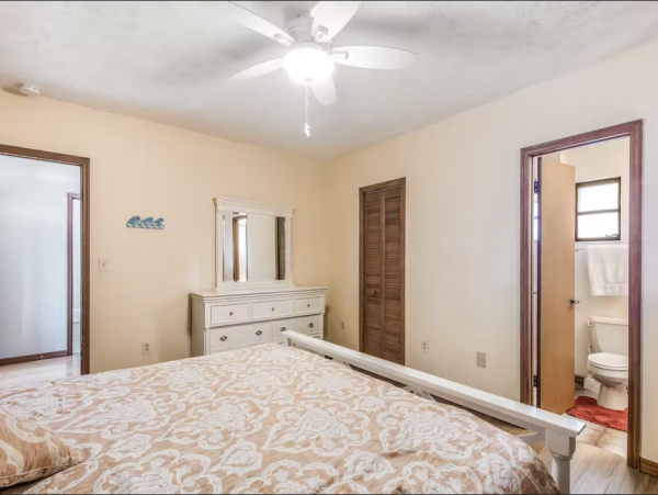 Florida Keys Lovely 3 Bedroom Vacation Home With Pool & Dock